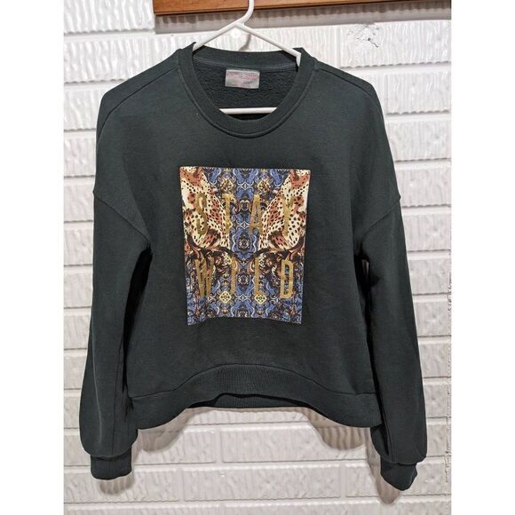 Betsey Johnson Women's Green STAY WILD Leopard Performance Sweatshirt Small - Picture 1 of 7